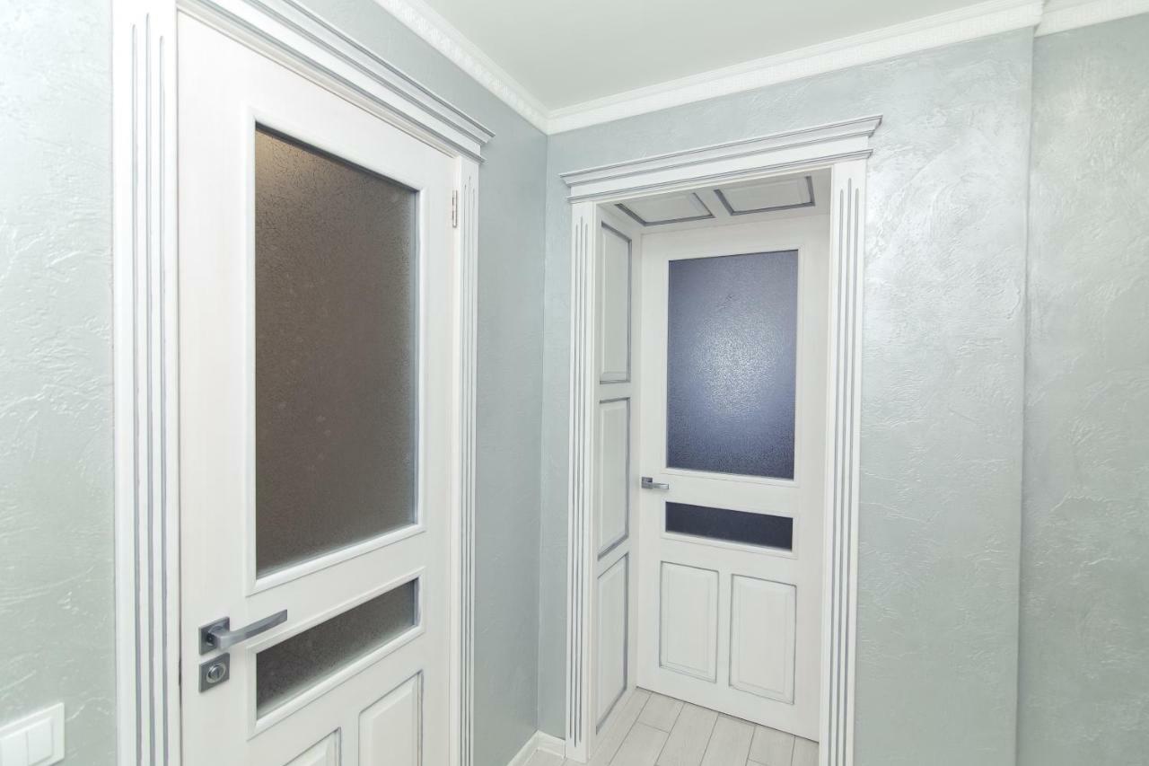 Luxury Apart-Hotel On Kondrateva Street Sumy Bagian luar foto