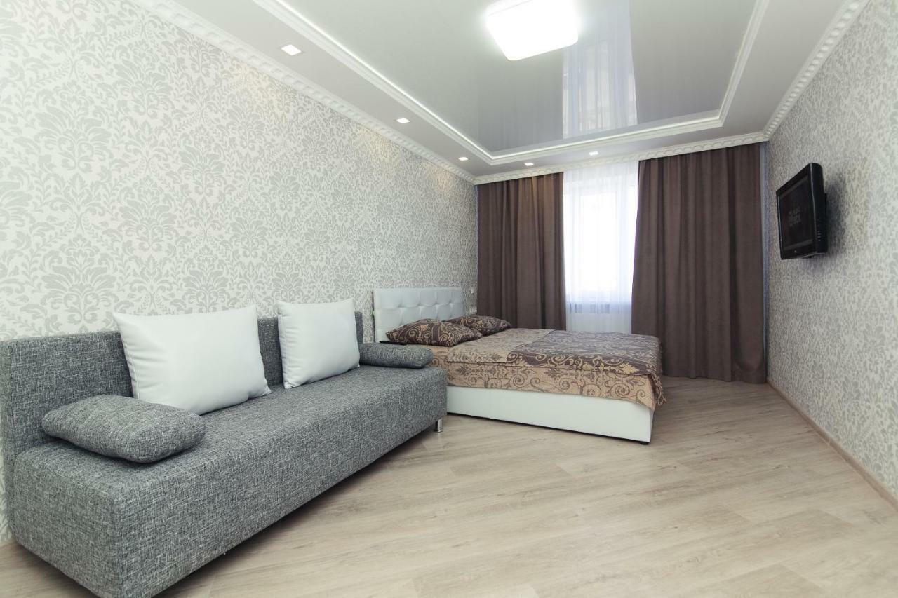 Luxury Apart-Hotel On Kondrateva Street Sumy Bagian luar foto